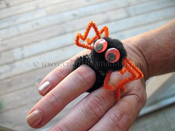 make a spider ring