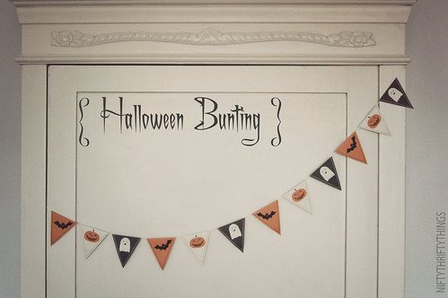 Halloween bunting