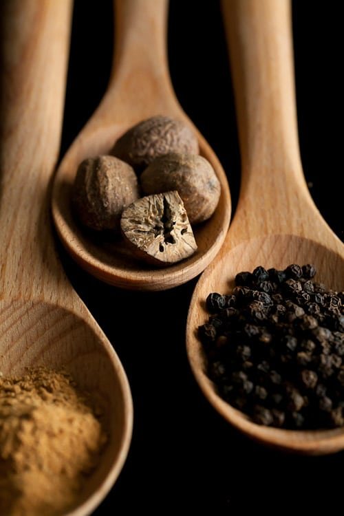 Spices from gourmandeinthekitchen.com