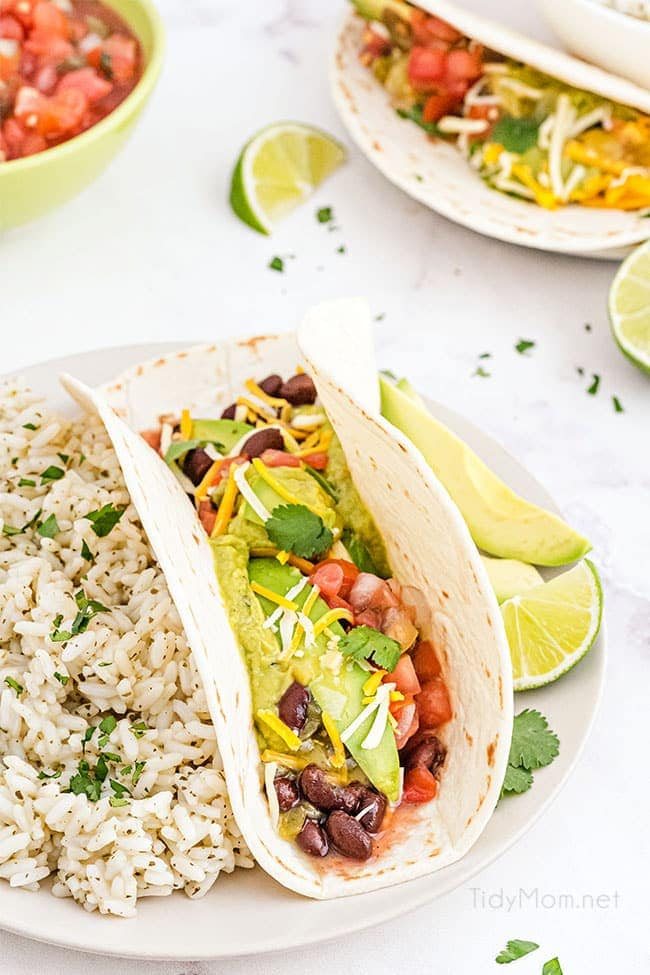 avocado taco with fresh toppings