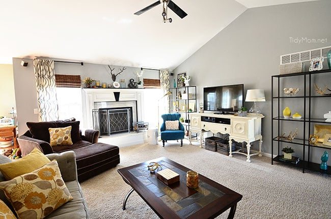 How to Decorate Around a Television #Techoration