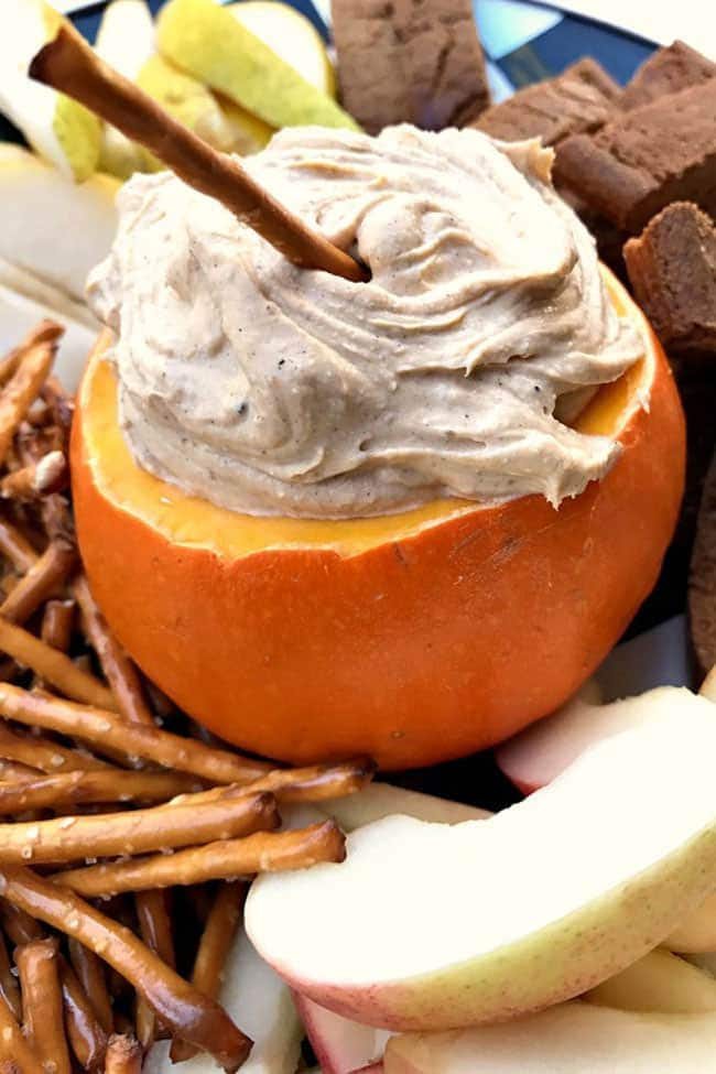 Best Comfort Food Meal Plan. Pumpkin Cream Cheese Dip from Reluctant Entertainer. Get More meal plan recipes, printable and decor at cetcu.com