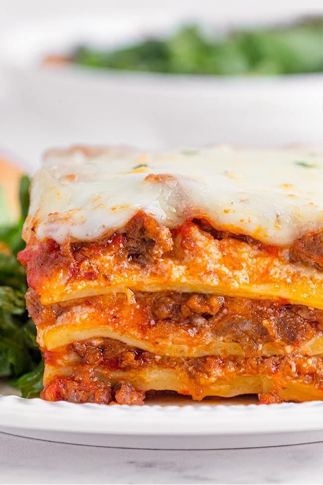The Best Homemade Lasagna Recipe {VIDEO}