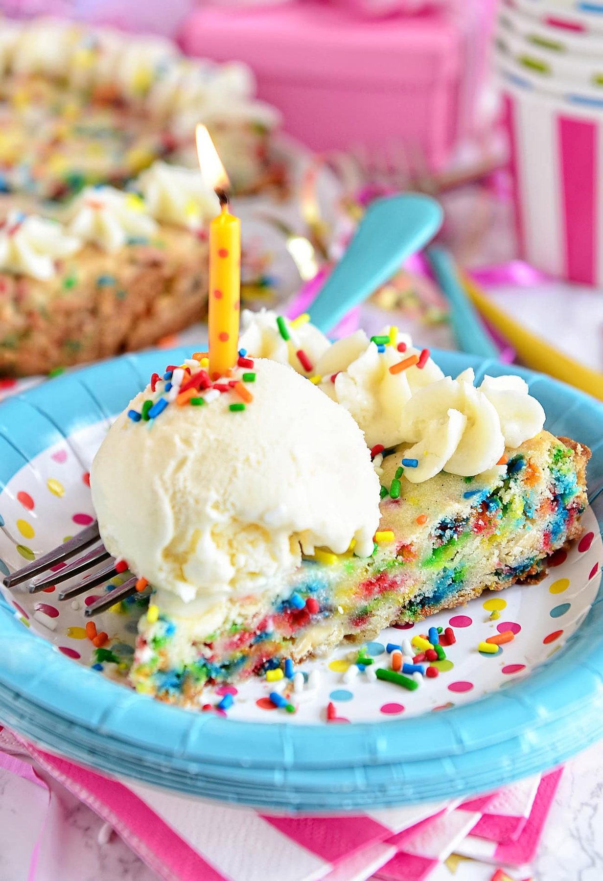 Birthday Cake Cookie Cake With Sprinkles