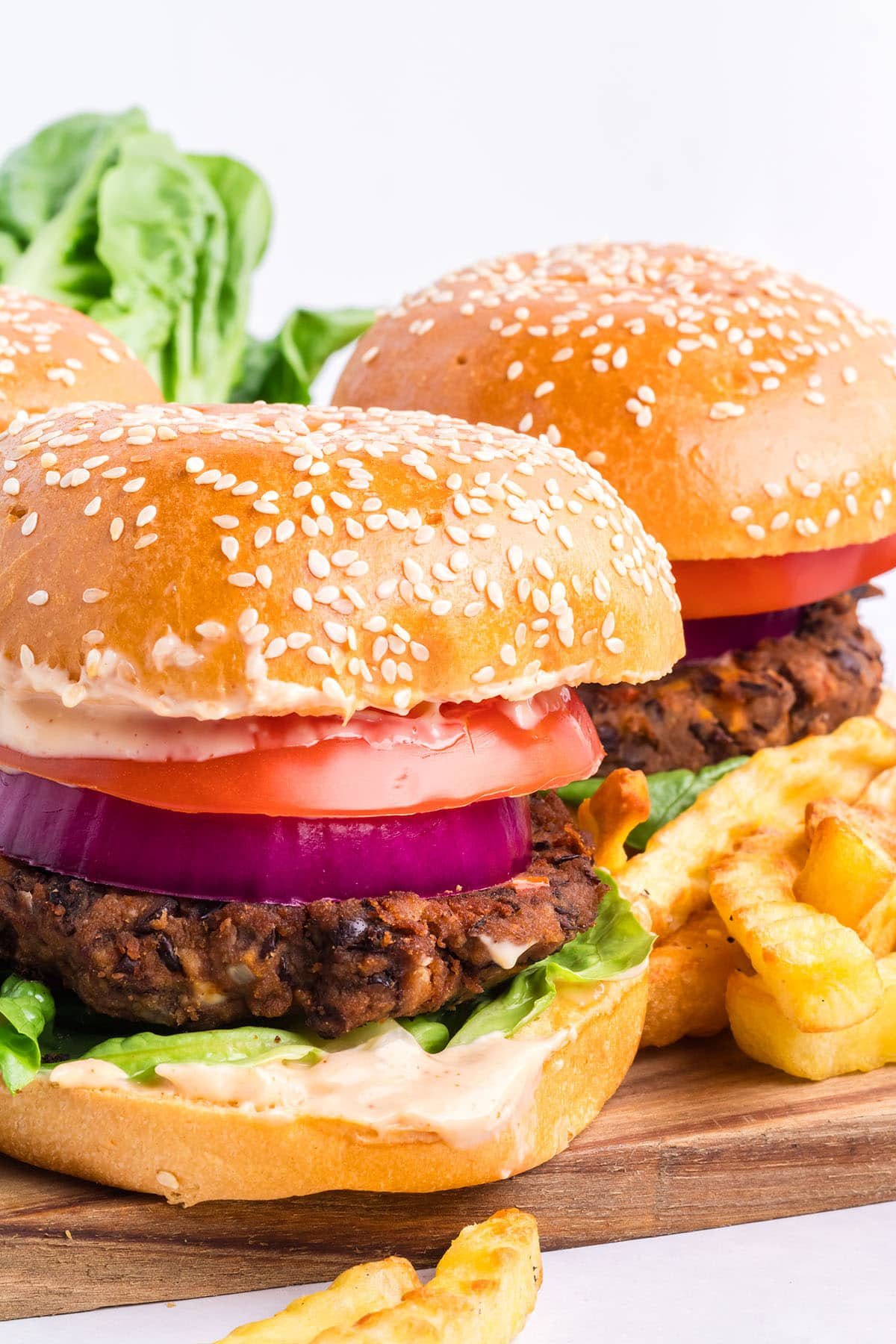 Easy Black Bean Burgers With Chipotle Mayo Sauce