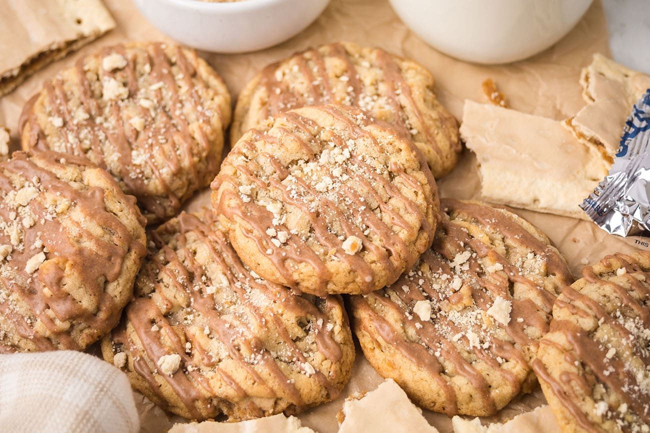 cinnamon icing drizzled over cookies with chopped pop-tarts
