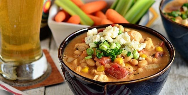Buffalo Chicken White Chili recipe at cetcu.com