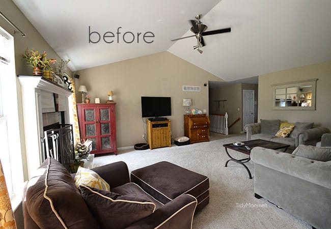 Mismatched Family Room (pre-makeover) at cetcu.com