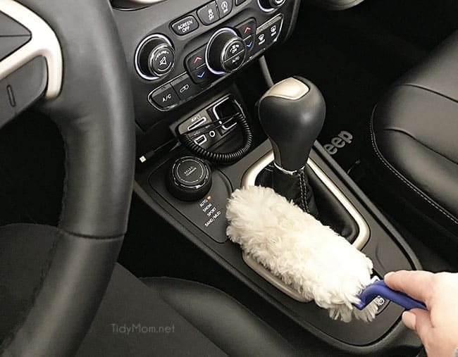 It's time to spring clean the car. The winter months can wreak havoc on your car's exterior and interior. The change of season is the perfect time to detail your car, from top to bottom! Spring Car Cleaning Tips at cetcu.com Keep a duster in the glovebox to dust while you are at the drive-thru or carpool lane.