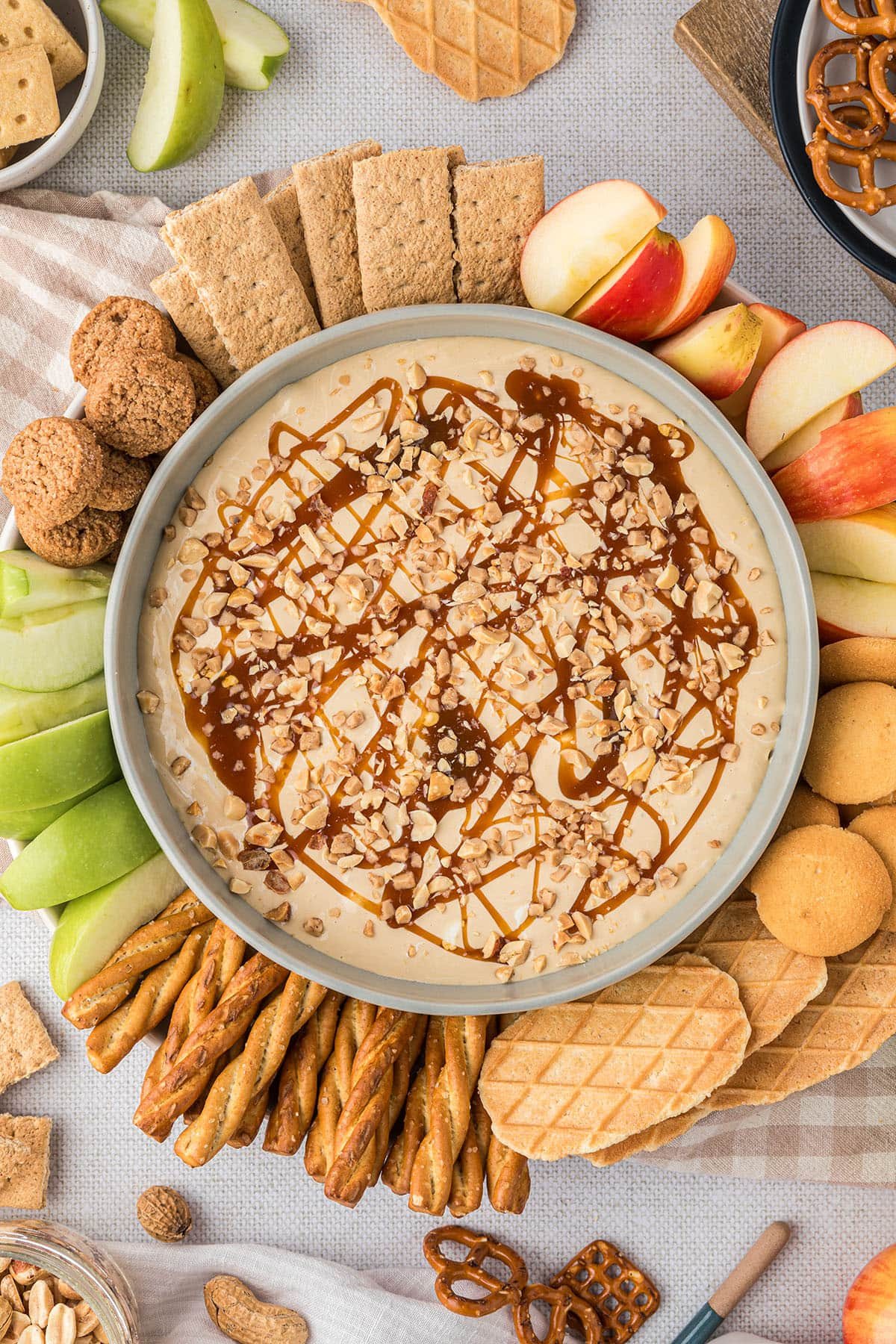 Easy Caramel Apple Dip With Cream Cheese Recipe