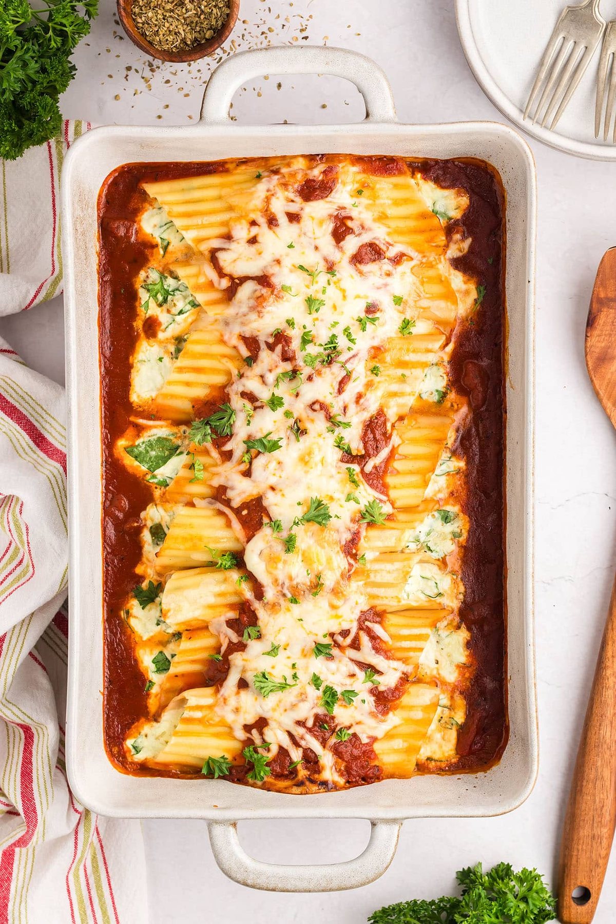 Easy Cheese Manicotti