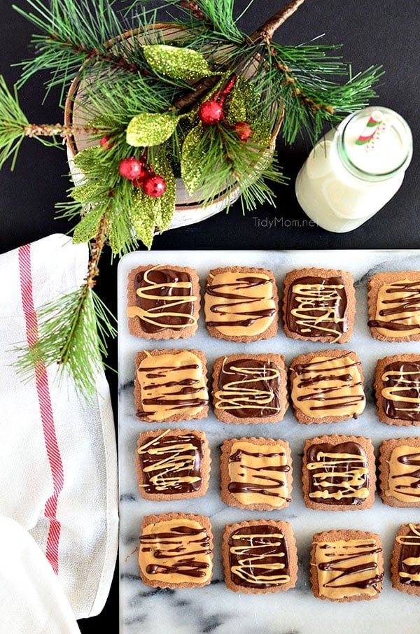 Chocolate Peanut Butter Shortbread Bites. #cookies recipe at cetcu.com
