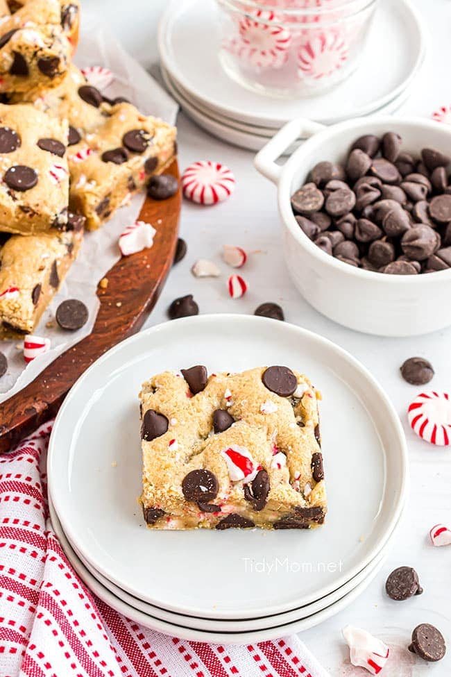 Dark Chocolate Peppermint Cookie Bars