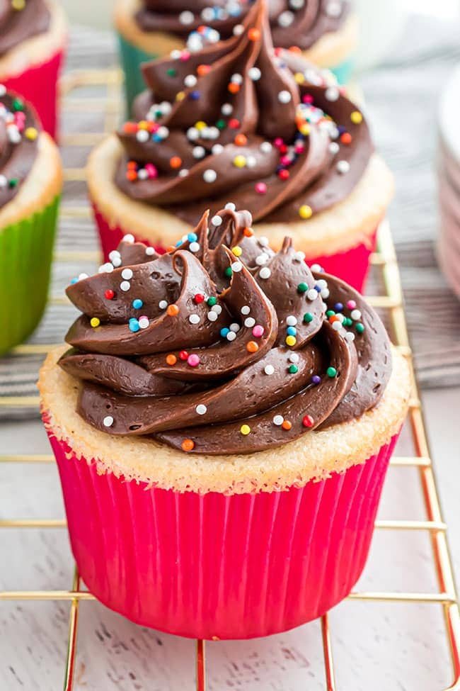 Classic Vanilla Cupcakes with Chocolate Frosting