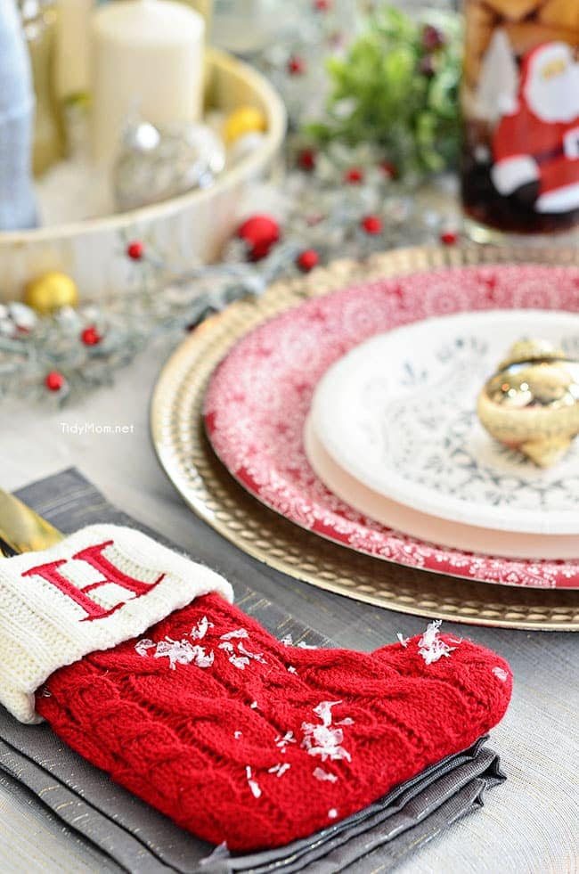 Use empty Cocoa Cola bottles as a pretty holiday table centerpiece. Just paint with glitter spray paint and add some holiday florals, and arrange on a tray. Easy and costs almost nothing! details at cetcu.com