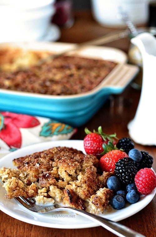 This Creme Brulee Baked Oatmeal is a creamy, yet firm oatmeal with a finishing sugary crunch that will make you forget that you’re eating something nutritious! Warm or cold, it's perfect with a drizzle of milk making its way into all of the crevices. Serve with a side fresh fruit and you’ll be satisfied until lunch! Print recipe + step-by-step video at cetcu.com