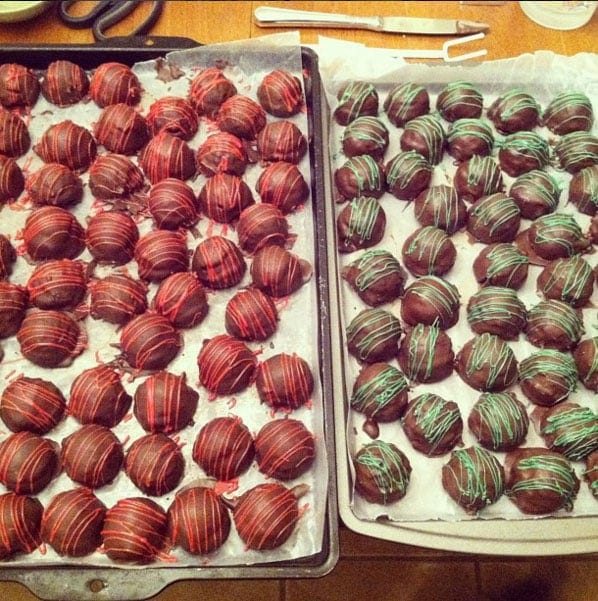 cake-balls-drizzled-with-chocolate