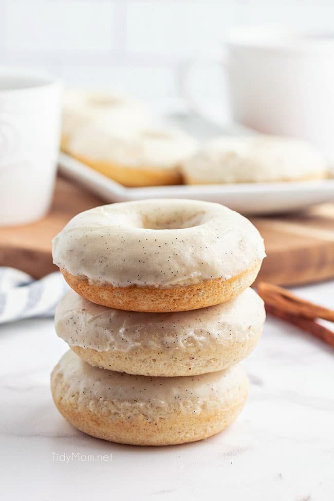 Cinnamon Donuts With Vanilla Bean Glaze
