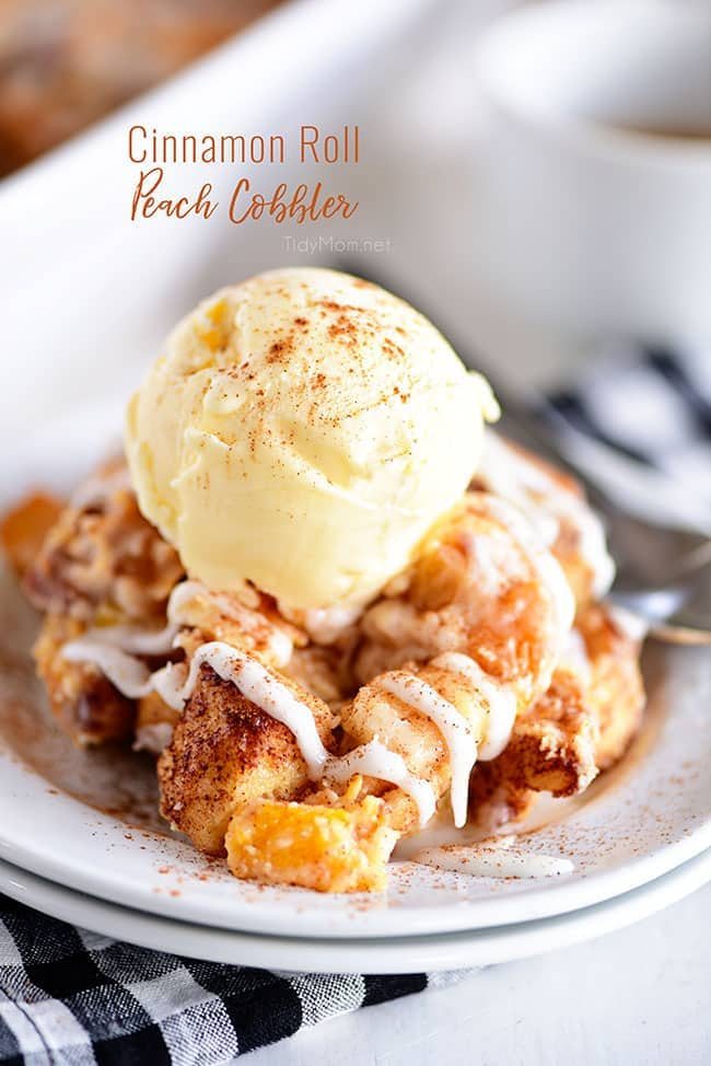 Cinnamon Roll Peach Cobbler
