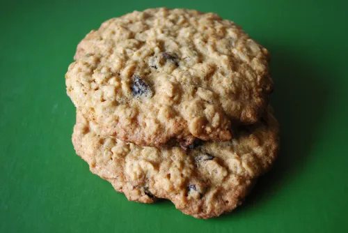 Oatmeal Raisin Cookies