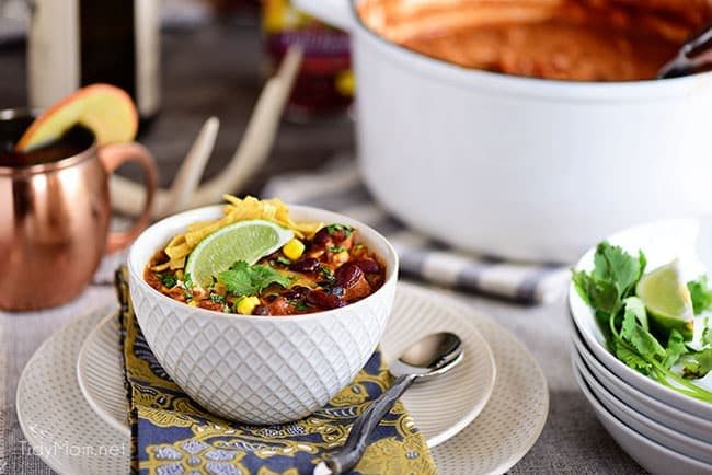 This flavorful Creamy Taco Chili is packed with lots of beans, chicken and other taco inspired ingredients. The perfect way to warm up on a chilly day! Printable recipe + video at cetcu.com