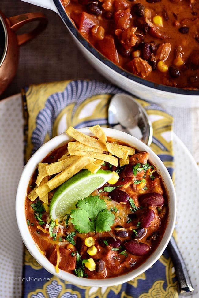 This flavorful Creamy Taco Chili is packed with lots of beans, chicken and other taco inspired ingredients. The perfect way to warm up on a chilly day! Printable recipe + video at cetcu.com