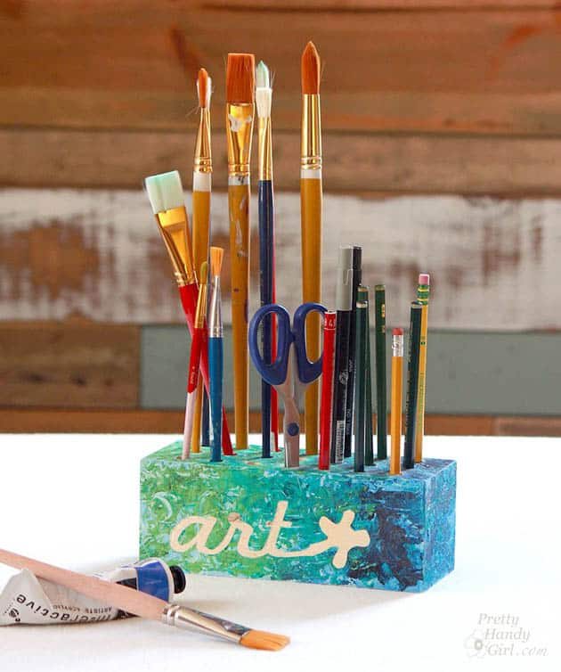 organize your pencils, pens and art materials with these DIY Creative Blocks. Tutorial by Pretty Handy Girl for cetcu.com