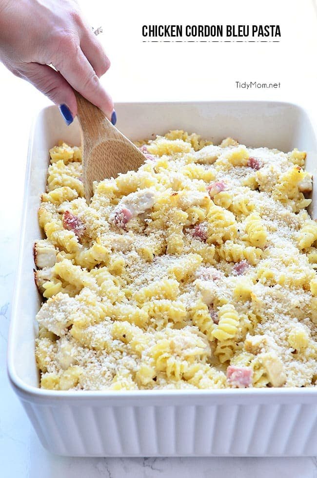 Easy Chicken Cordon Bleu Pasta recipe at cetcu.com