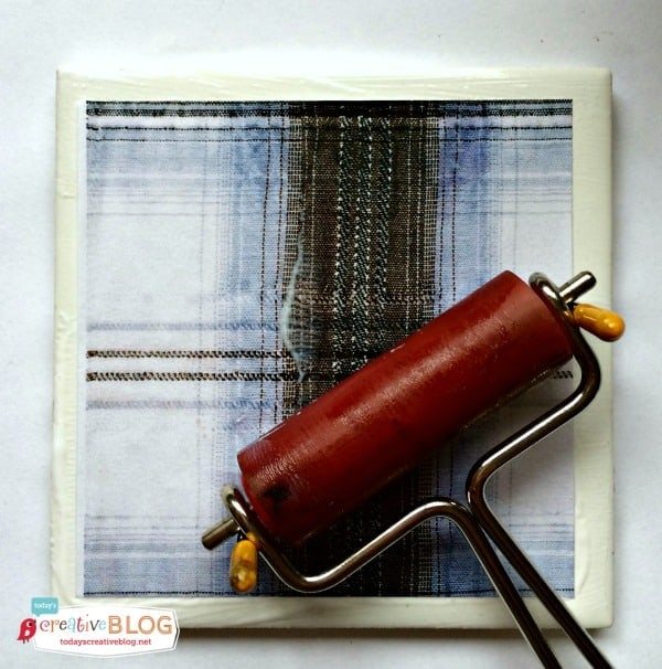 Easy DIY Tartan Plaid Coasters tutorial at cetcu.com