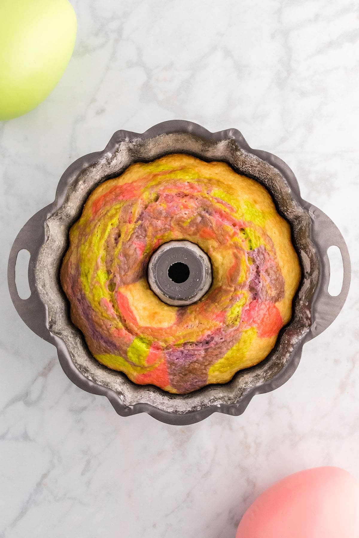 baked cake