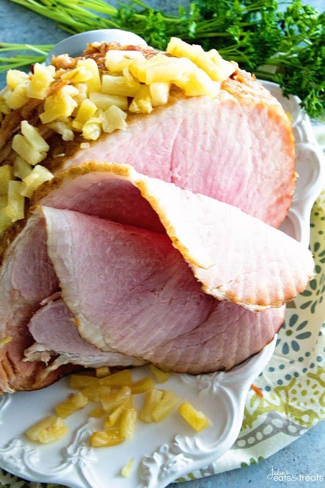 Crock Pot Brown Sugar Pineapple Ham | | Easter Dinner Meal Plan recipes, printables and decor ideas. Details at cetcu.com