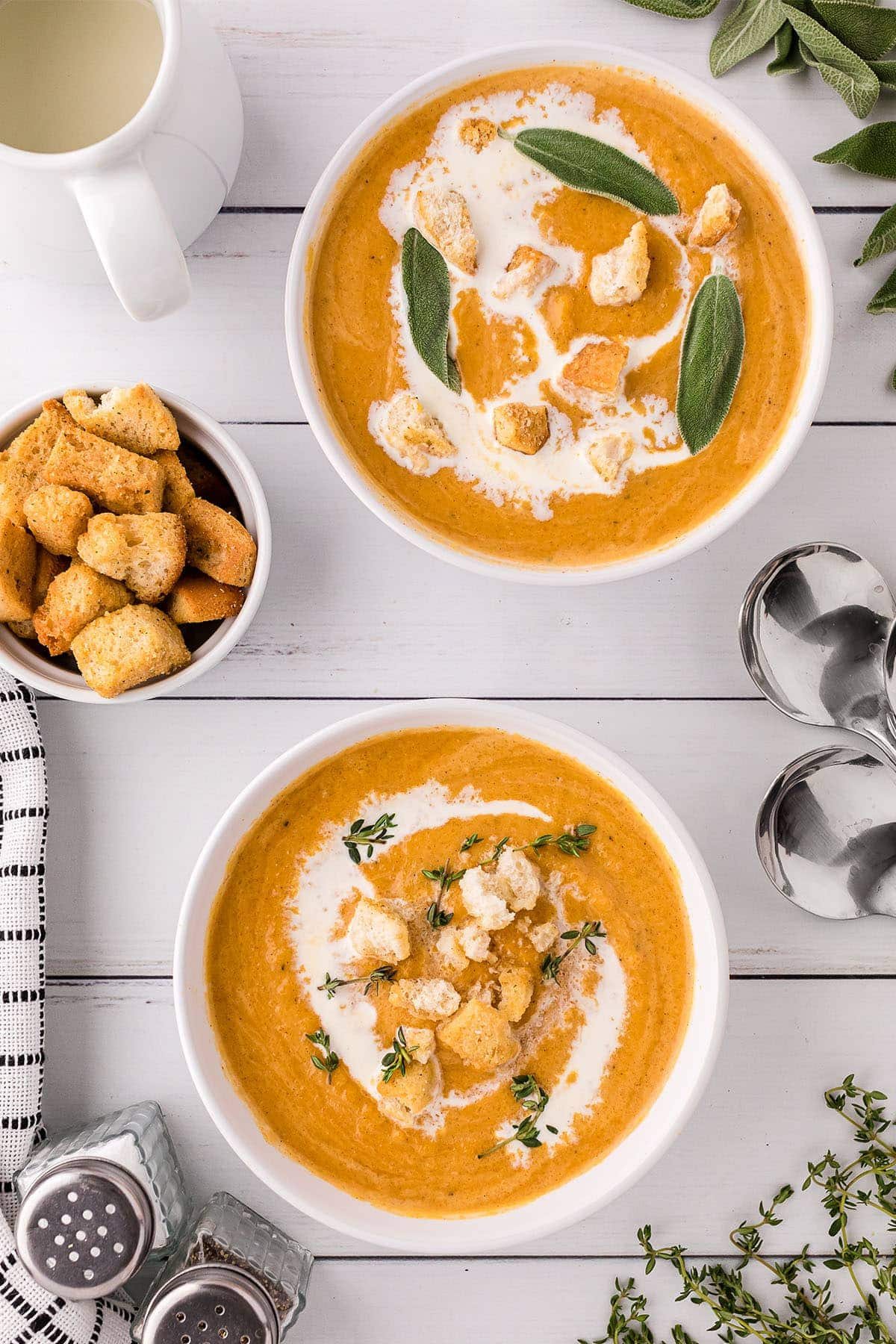 Easy Butternut Squash Soup (Stovetop)