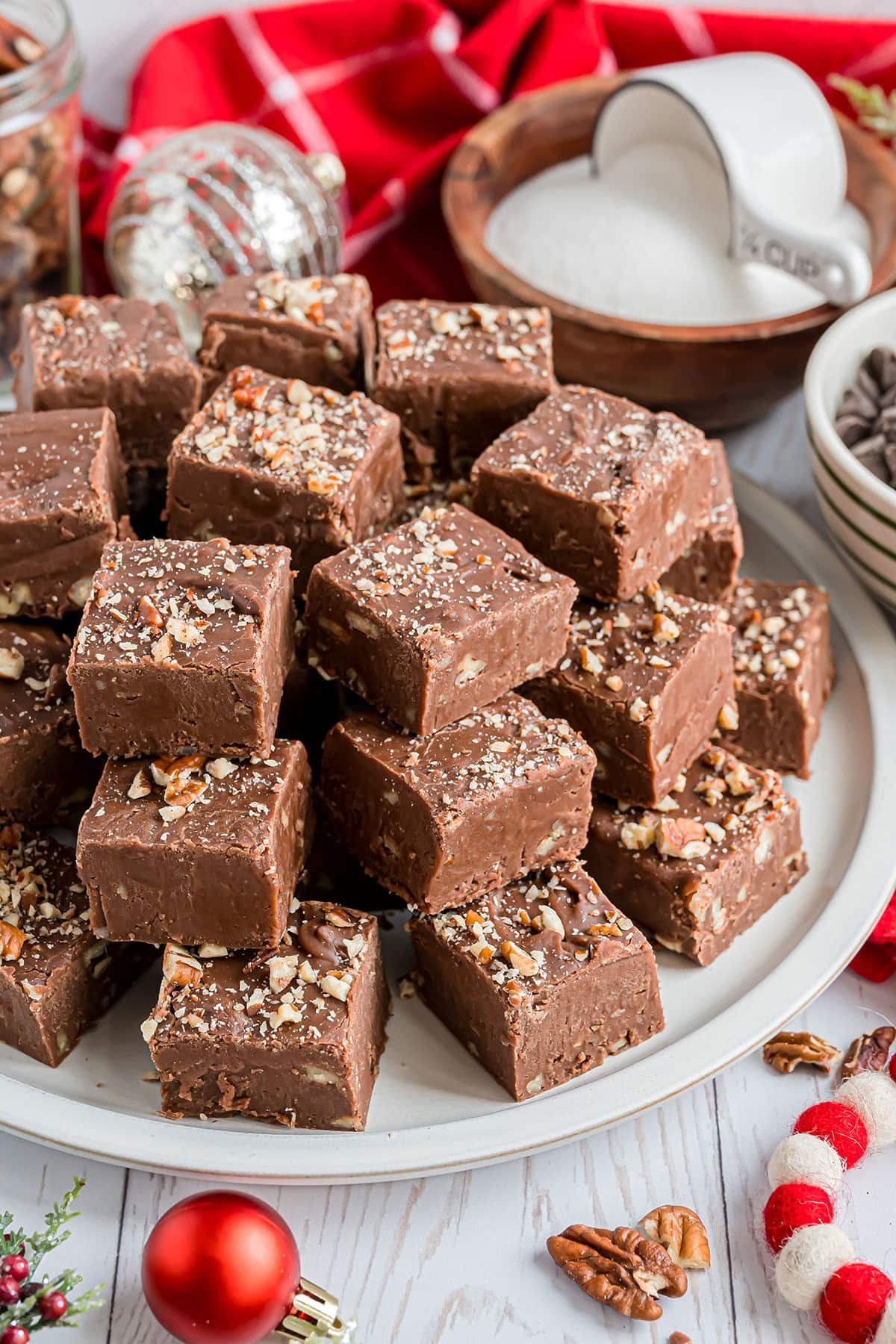 Easy Microwave Fantasy Fudge