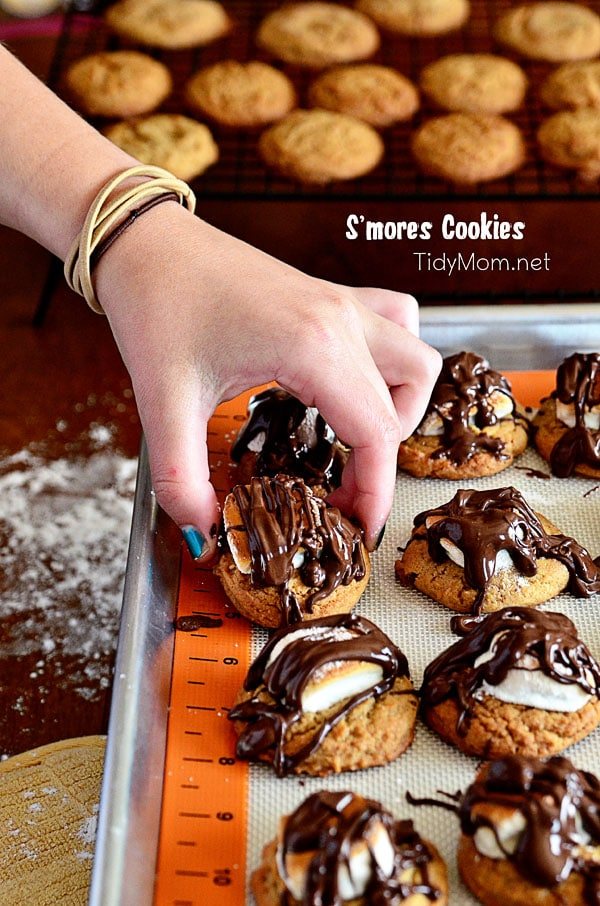 S’mores Cookies with Homemade Graham Cookies {VIDEO}