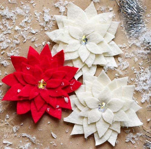 poinsettia pins