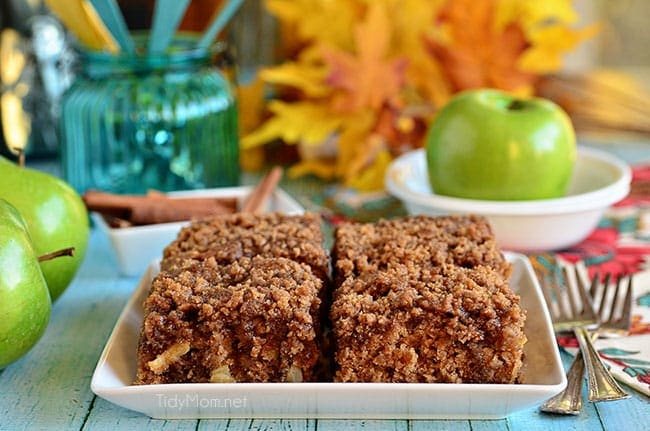 Apple and Brown Sugar Crumb Coffee Cake recipe at cetcu.com