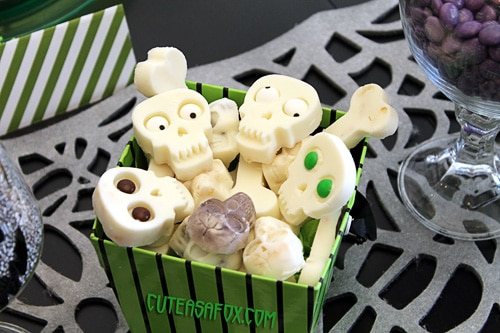 Krispie Crunchy Bones