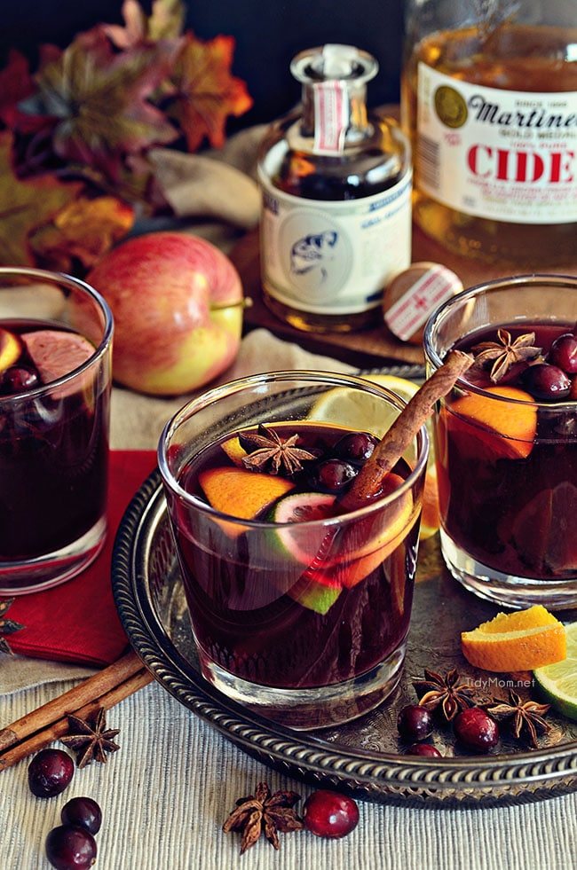 German Mulled Wine | Glühwein {VIDEO}