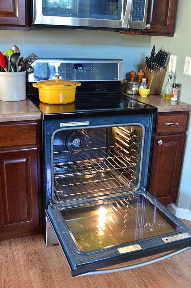 How to clean the glass on the inside of your oven door at cetcu.com