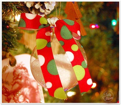 3 Handmade Christmas Ornament Tutorials {easy & inexpensive} at cetcu.com