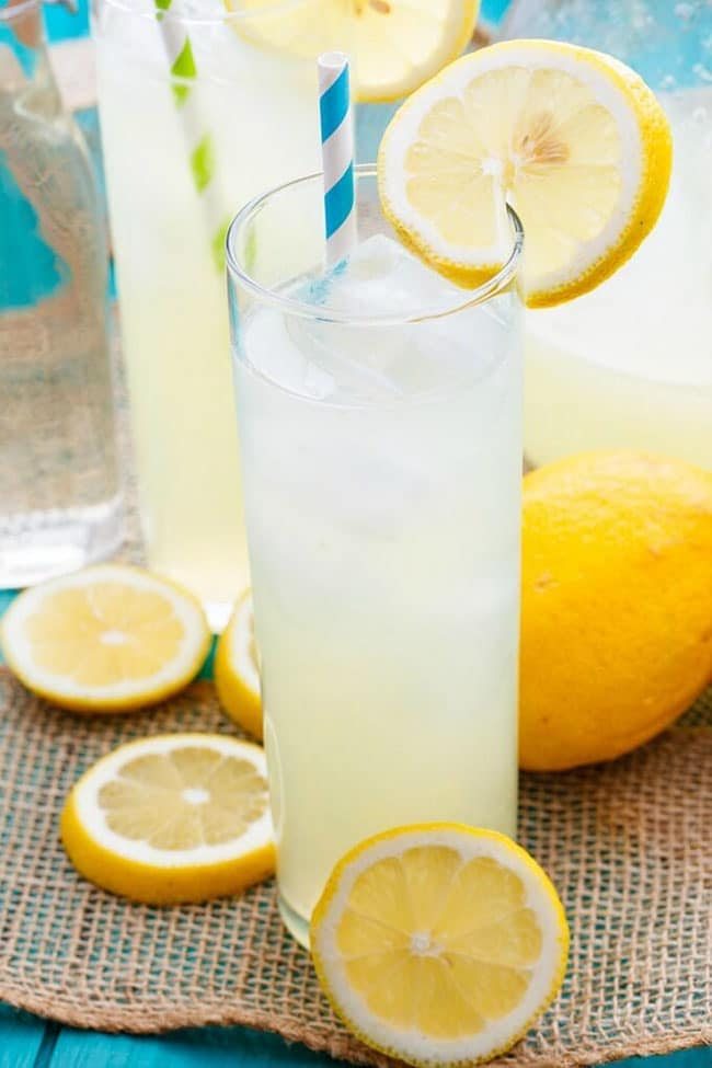 Homemade Roasted Lemonade image from The Cookie Writer: How to Plan a Perfect Picnic. Get recipes, printables and more to plan a perfect picnic at cetcu.com