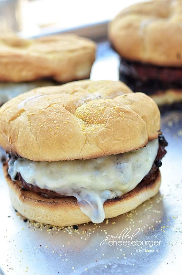 Plank Grilled Peppercorn and Provolone burgers. Recipe and video tutorial at cetcu.com