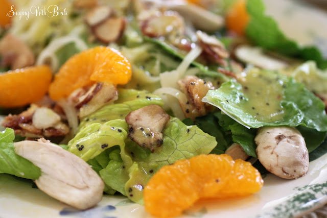 Spinach Salad with Poppy Seed Dressing