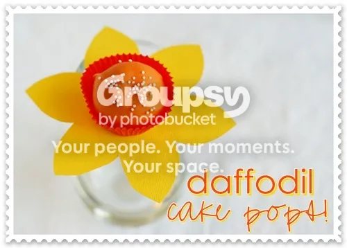Daffodil cake pops