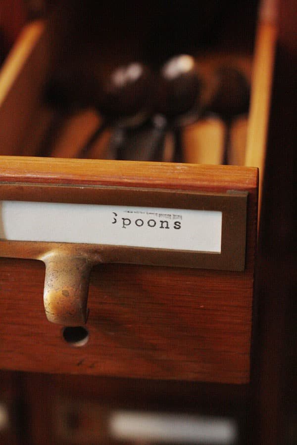 Organizing your kitchen with vintage finds at cetcu.com