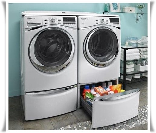 Laundry Life with Whirlpool & my stay at the Real Whirled House