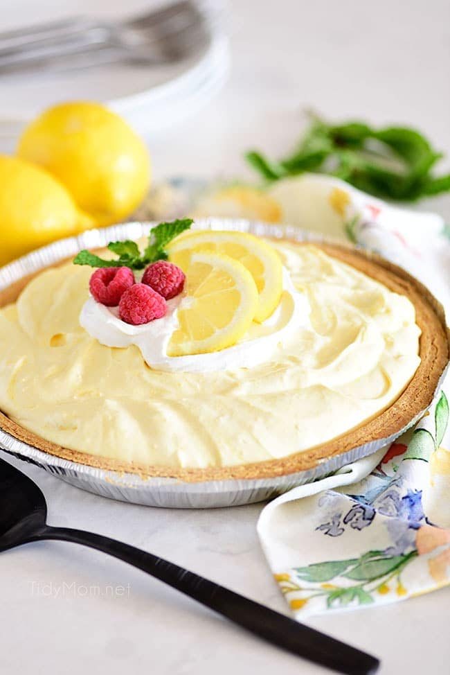 No-Bake Lemonade Pie {VIDEO}