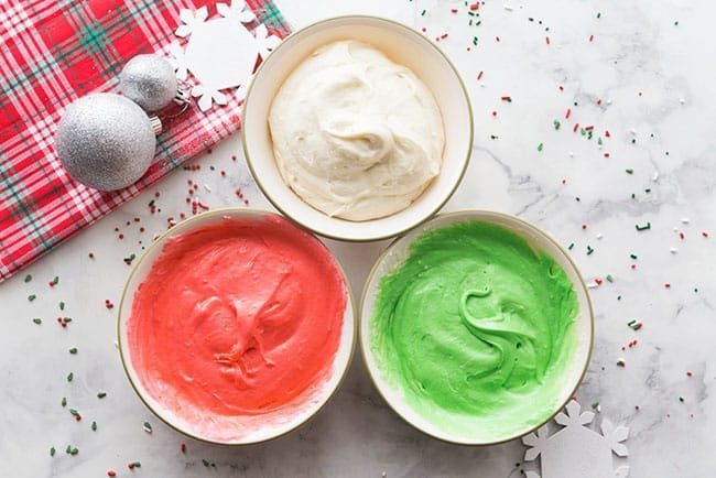 Tricolor Christmas Cupcake batter