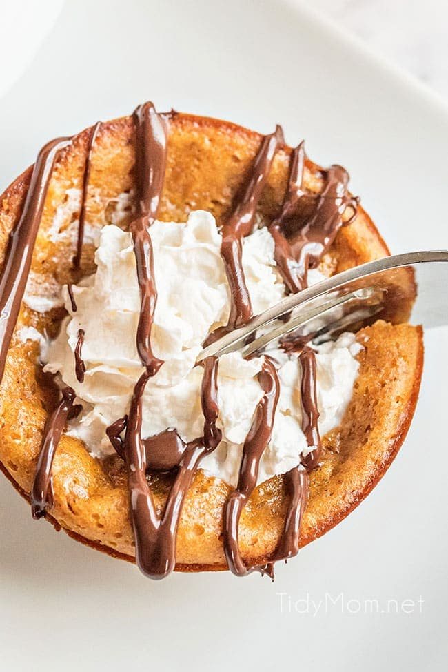 crustless mini pumpkin pie with a fork