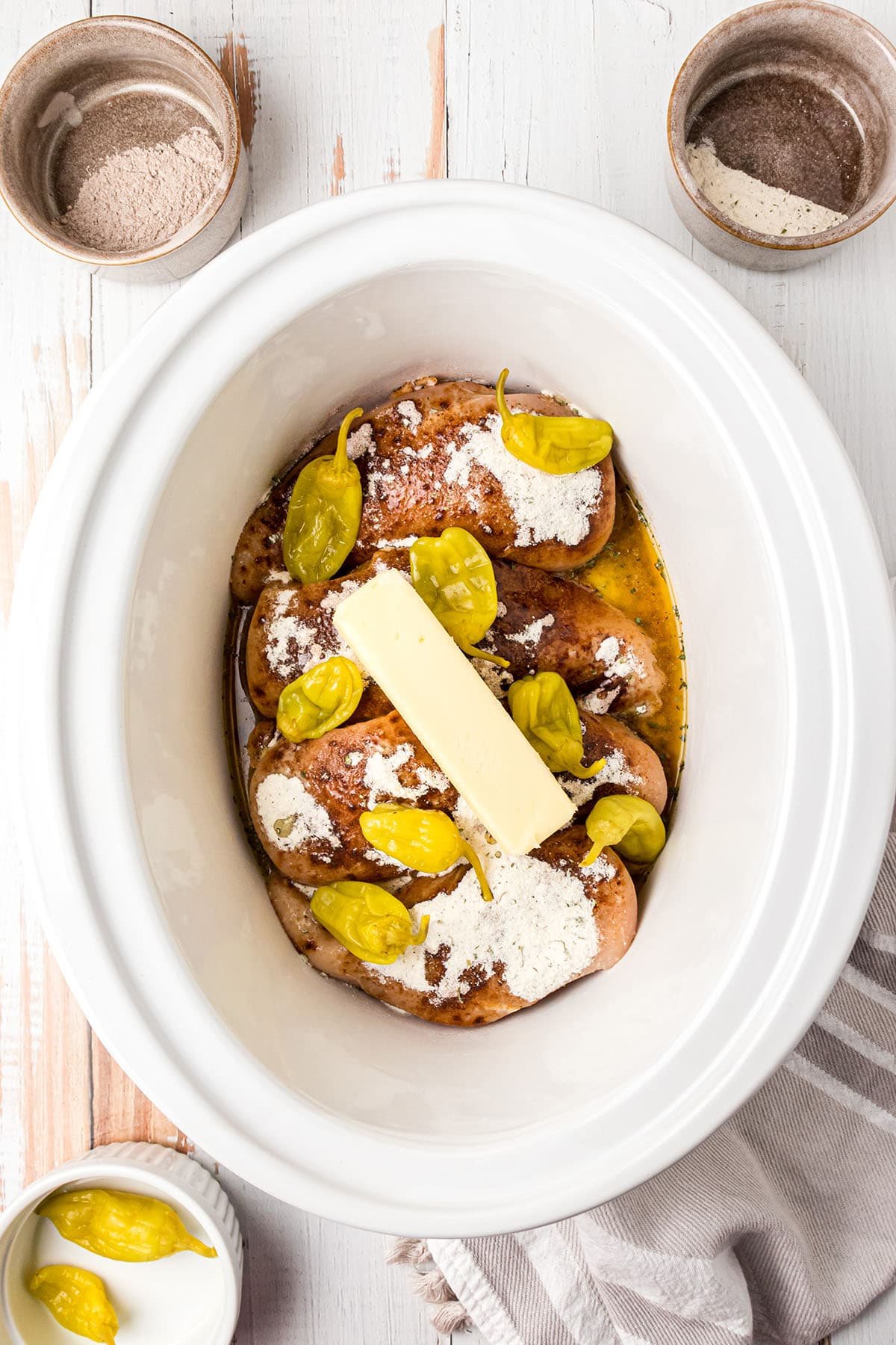 how to make Mississippi chicken in a slow cooker step 2